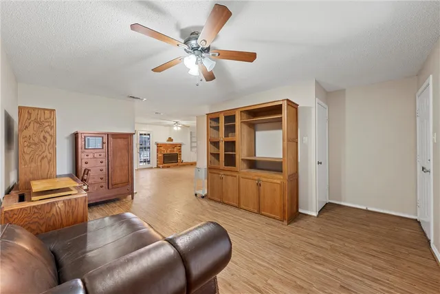 $185,000 | 5210 Lake Shore Drive, Waco, TX 76710