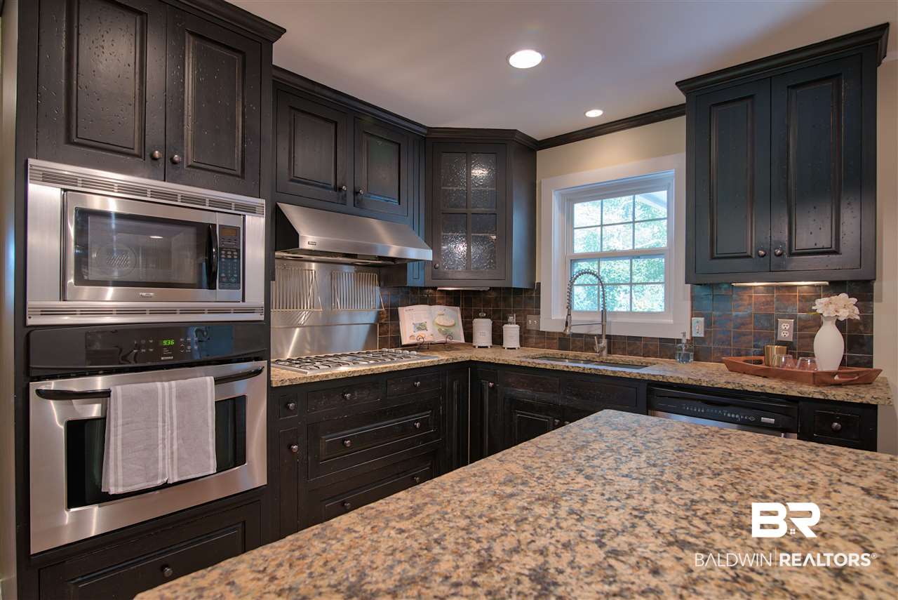 767 Edwards Avenue Fairhope, AL 36532 - Photo 9 of 35
