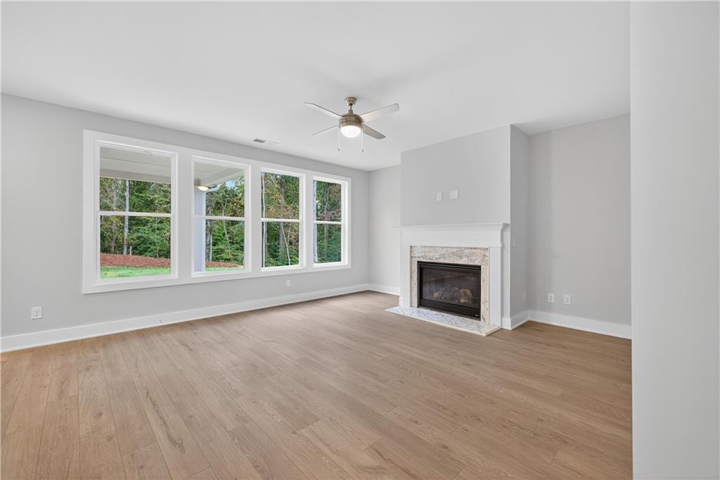 2537 Parkside Way Gainesville, GA 30507 - Photo 6 of 43