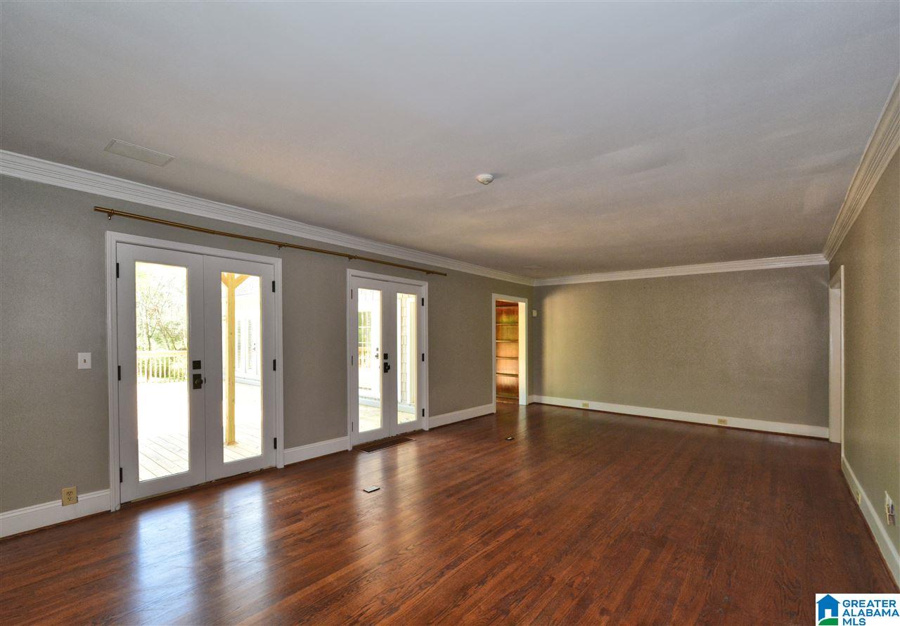 4217 Caldwell Mill Road Birmingham, AL 35243 - Photo 17 of 50