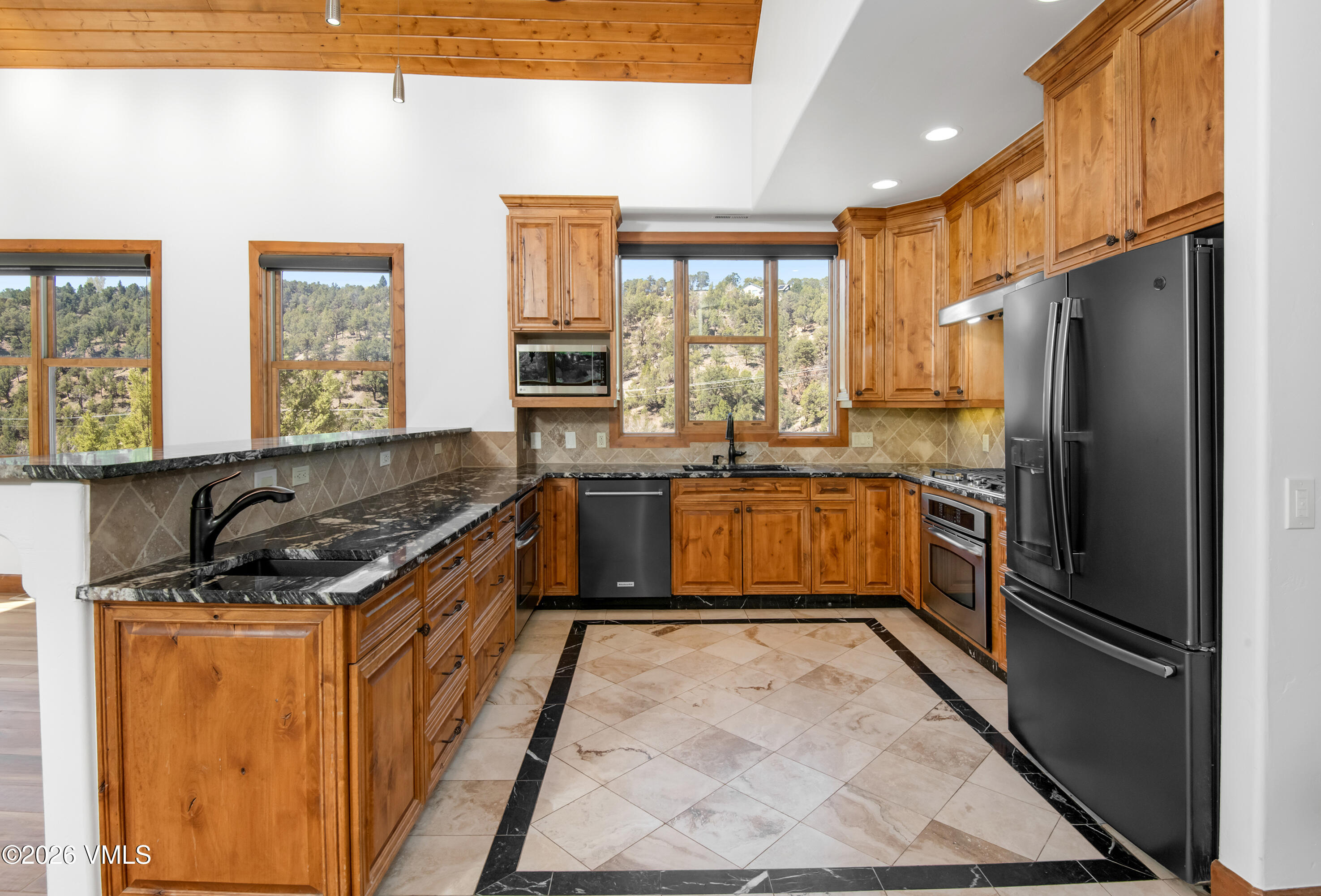 416 Eby Creek Road Eagle, CO 81631 - Photo 15 of 54 Kitchen