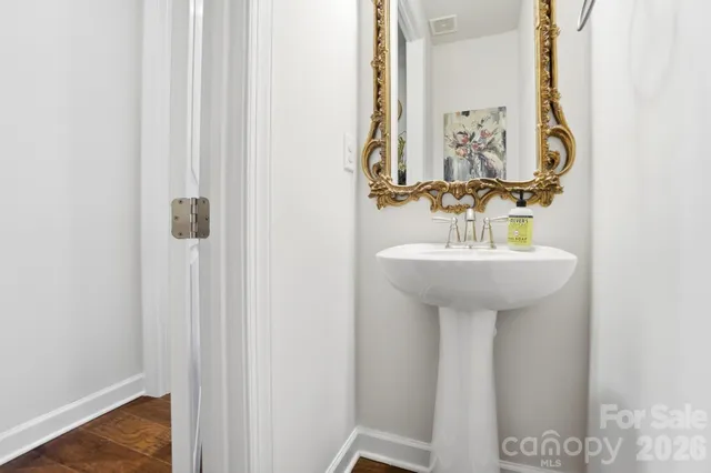 $699,900 | 3523 Marchers Trace Drive, Charlotte, NC 28227