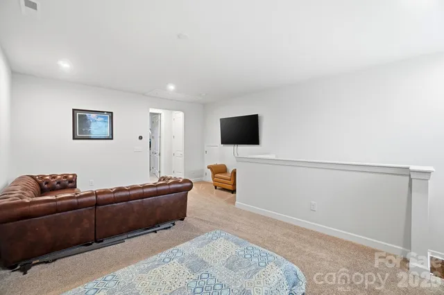 $699,900 | 3523 Marchers Trace Drive, Charlotte, NC 28227