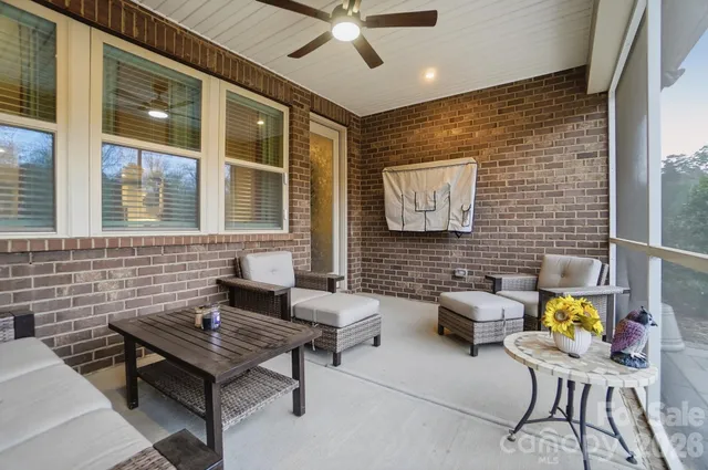 $699,900 | 3523 Marchers Trace Drive, Charlotte, NC 28227