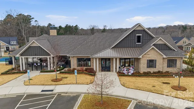 $699,900 | 3523 Marchers Trace Drive, Charlotte, NC 28227