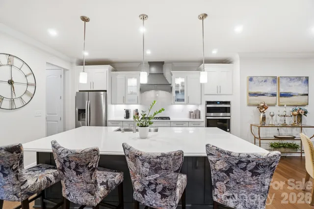 $699,900 | 3523 Marchers Trace Drive, Charlotte, NC 28227