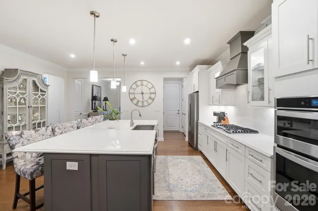 $699,900 | 3523 Marchers Trace Drive, Charlotte, NC 28227