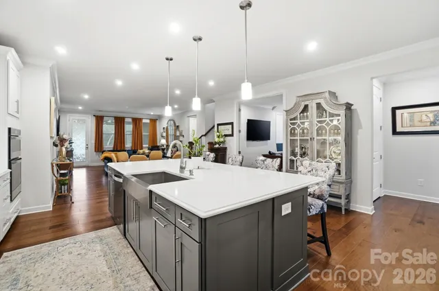 $699,900 | 3523 Marchers Trace Drive, Charlotte, NC 28227