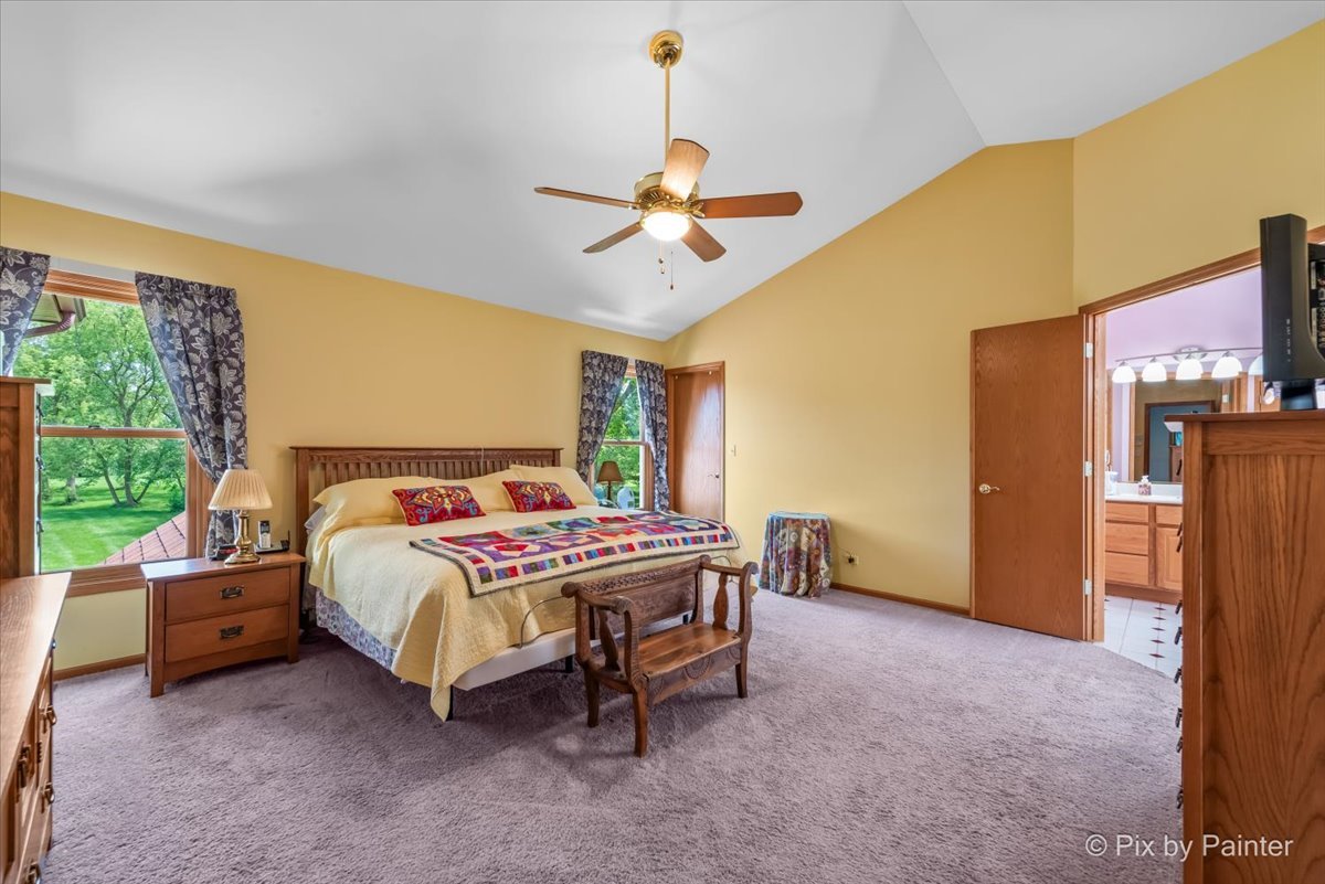 10620 Red Hawk Lane Spring Grove, IL 60071 - Photo 27 of 68 Gallery Image 27