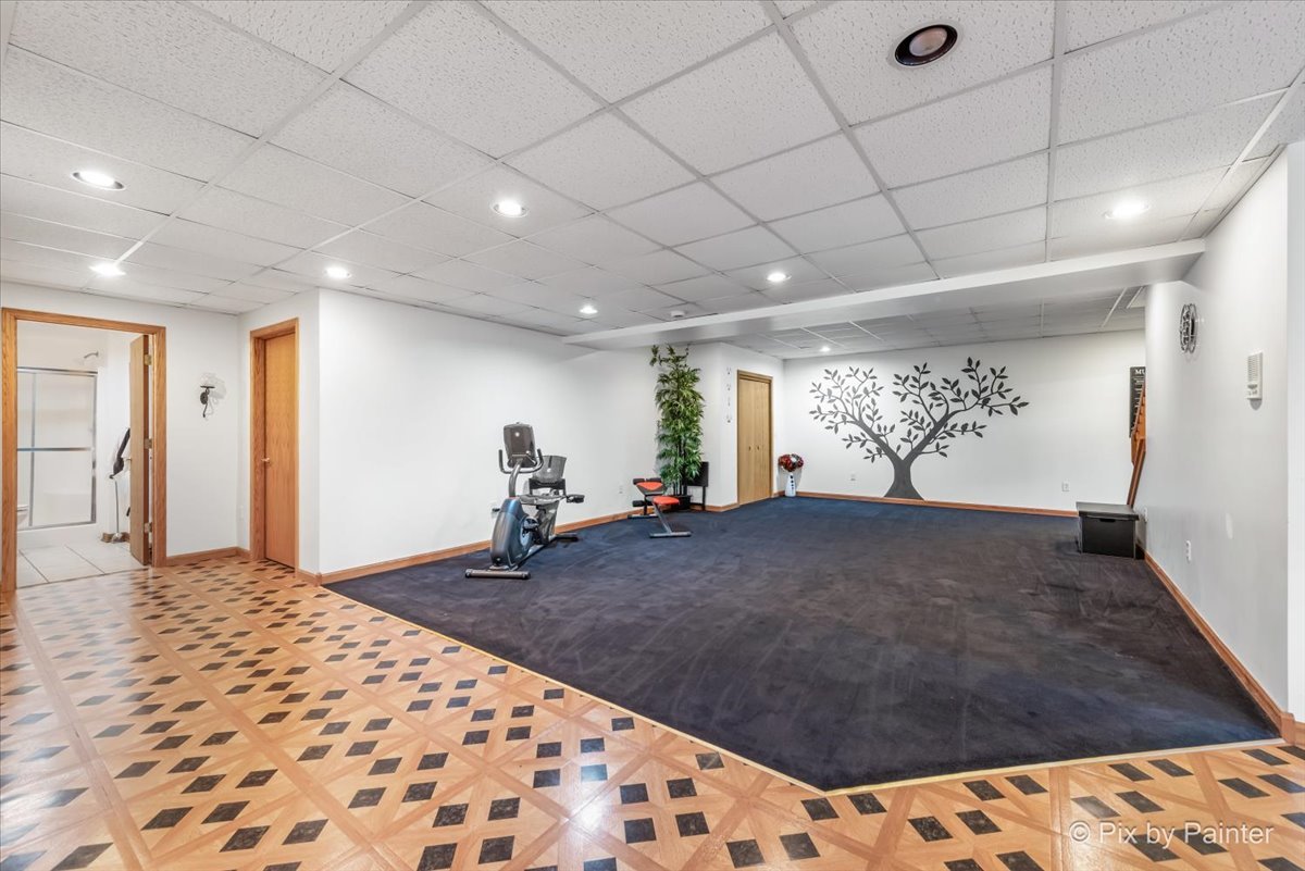 10620 Red Hawk Lane Spring Grove, IL 60071 - Photo 44 of 68 Gallery Image 44
