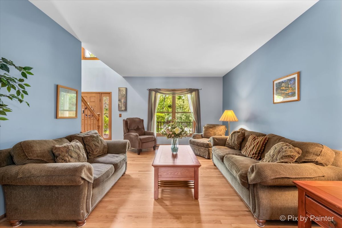 10620 Red Hawk Lane Spring Grove, IL 60071 - Photo 10 of 68 Gallery Image 10