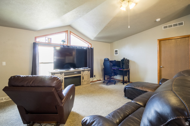 404 West 2100th Street South Vernal, UT 84078 - Photo 3 of 15