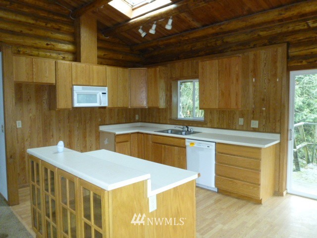 123 Draper Valley Road Port Angeles, WA 98362 - Photo 10 of 19 Gallery Image 10