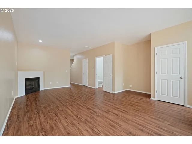 $339,900 | 5960 Southeast 15th Loop, Gresham, OR 97080