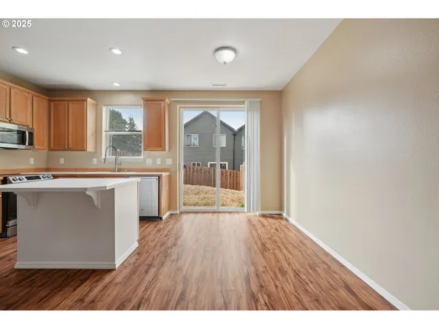 $339,900 | 5960 Southeast 15th Loop, Gresham, OR 97080