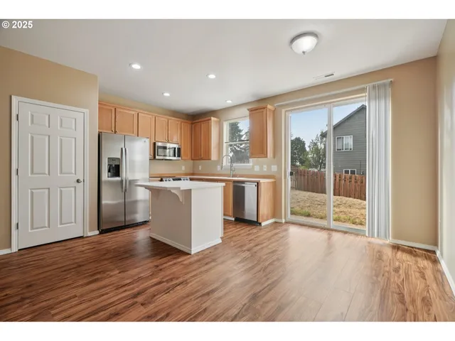 $339,900 | 5960 Southeast 15th Loop, Gresham, OR 97080