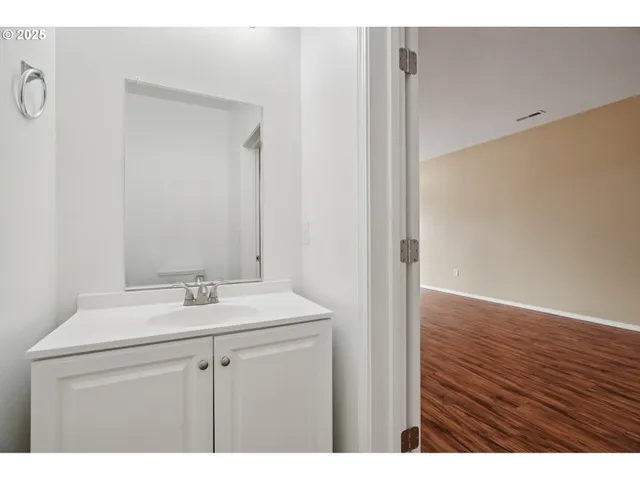 $339,900 | 5960 Southeast 15th Loop, Gresham, OR 97080