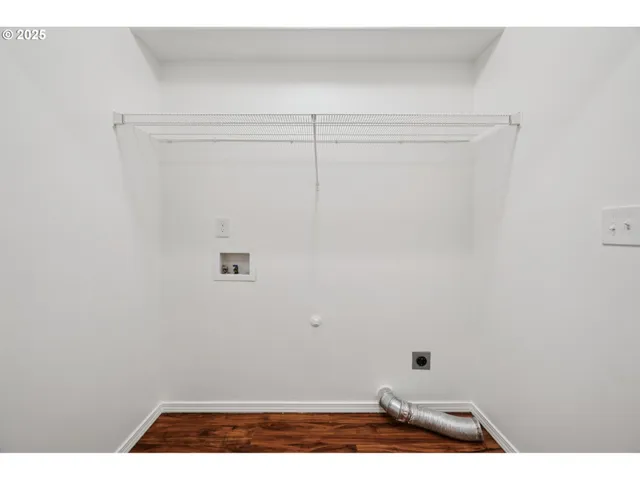 $339,900 | 5960 Southeast 15th Loop, Gresham, OR 97080