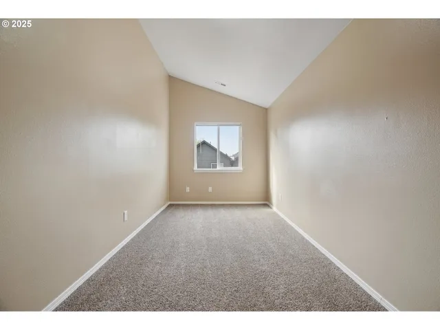 $339,900 | 5960 Southeast 15th Loop, Gresham, OR 97080