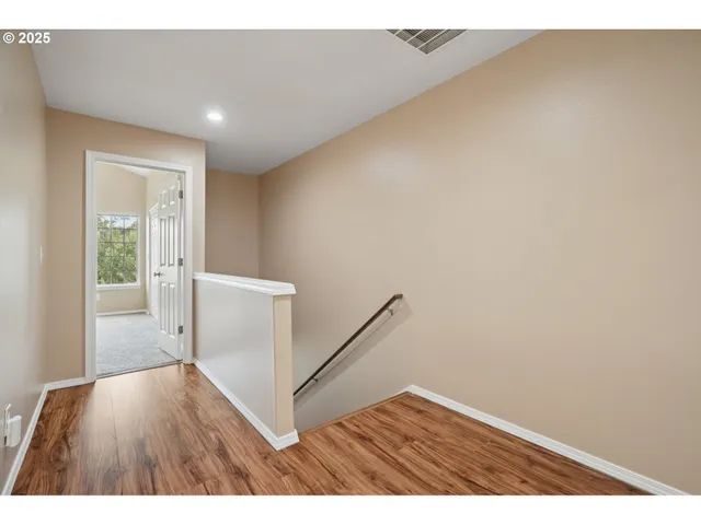 $339,900 | 5960 Southeast 15th Loop, Gresham, OR 97080