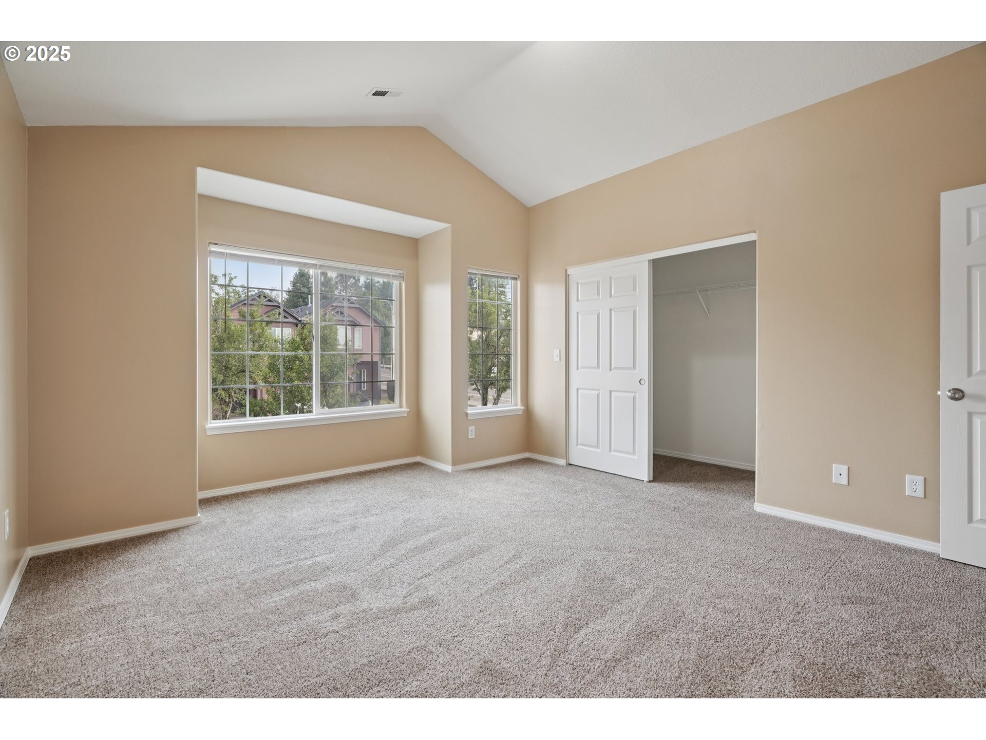 5960 Southeast 15th Loop Gresham, OR 97080 - Photo 35 of 45