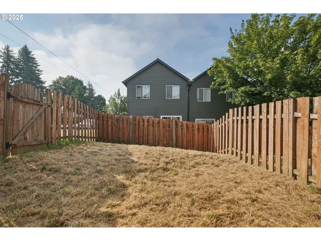 $339,900 | 5960 Southeast 15th Loop, Gresham, OR 97080