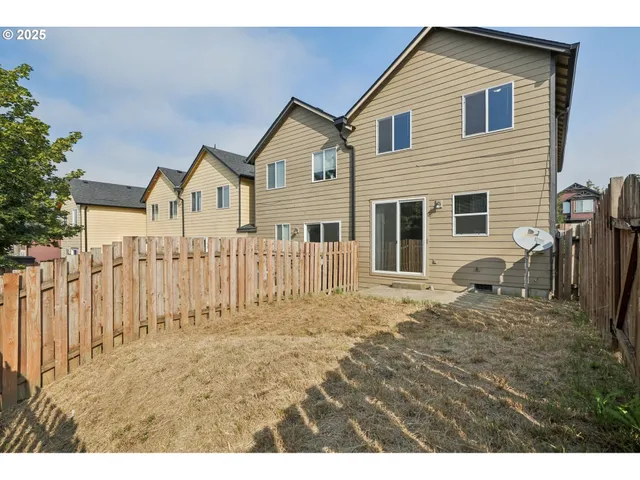 $339,900 | 5960 Southeast 15th Loop, Gresham, OR 97080