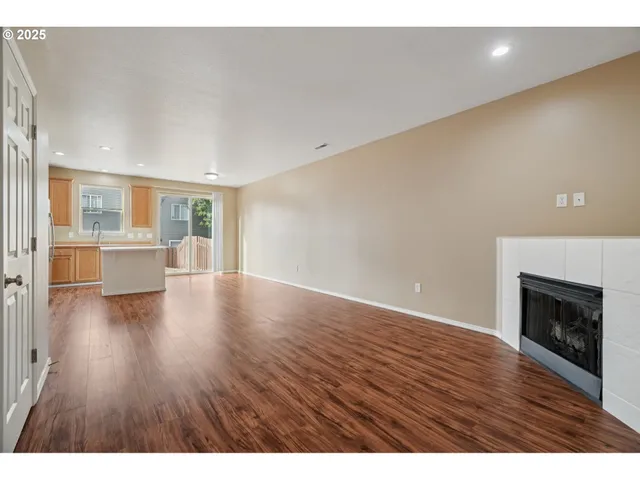 $339,900 | 5960 Southeast 15th Loop, Gresham, OR 97080