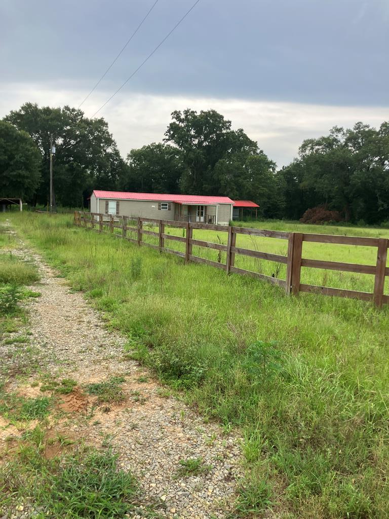 326 H H Merritt Road Slocomb, AL 36375 - Photo 2 of 5
