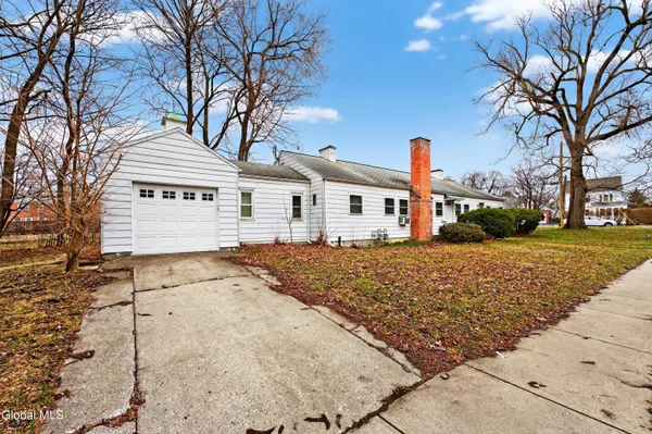 $299,900 | 538 New Scotland Avenue, Albany, NY 12208