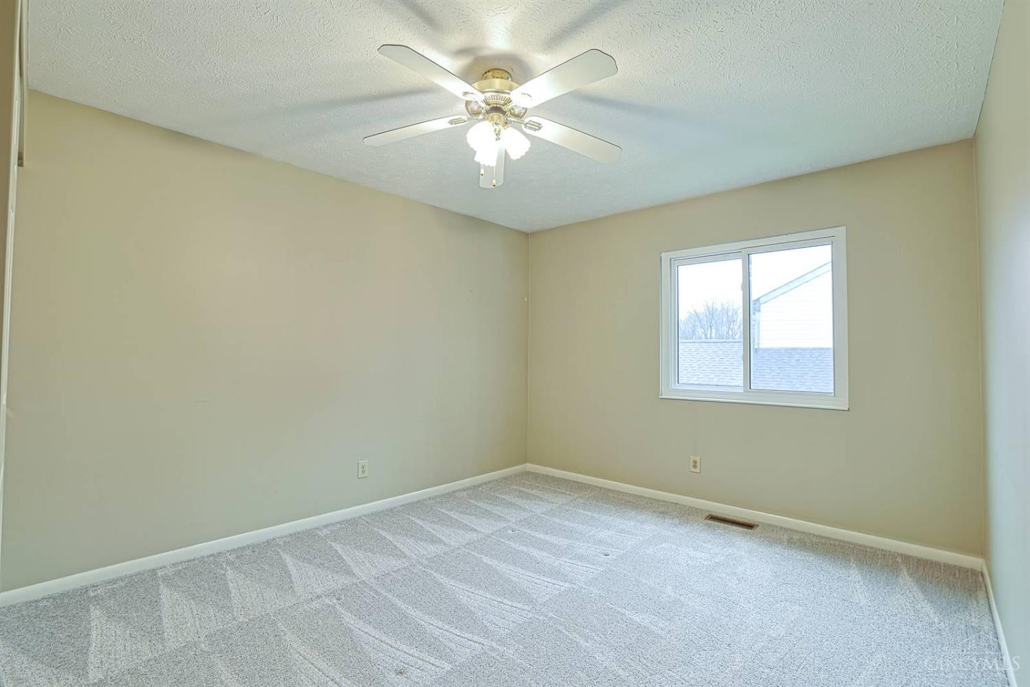 771 Regent Road Cincinnati, OH 45245 - Photo 26 of 42 Gallery Image 26