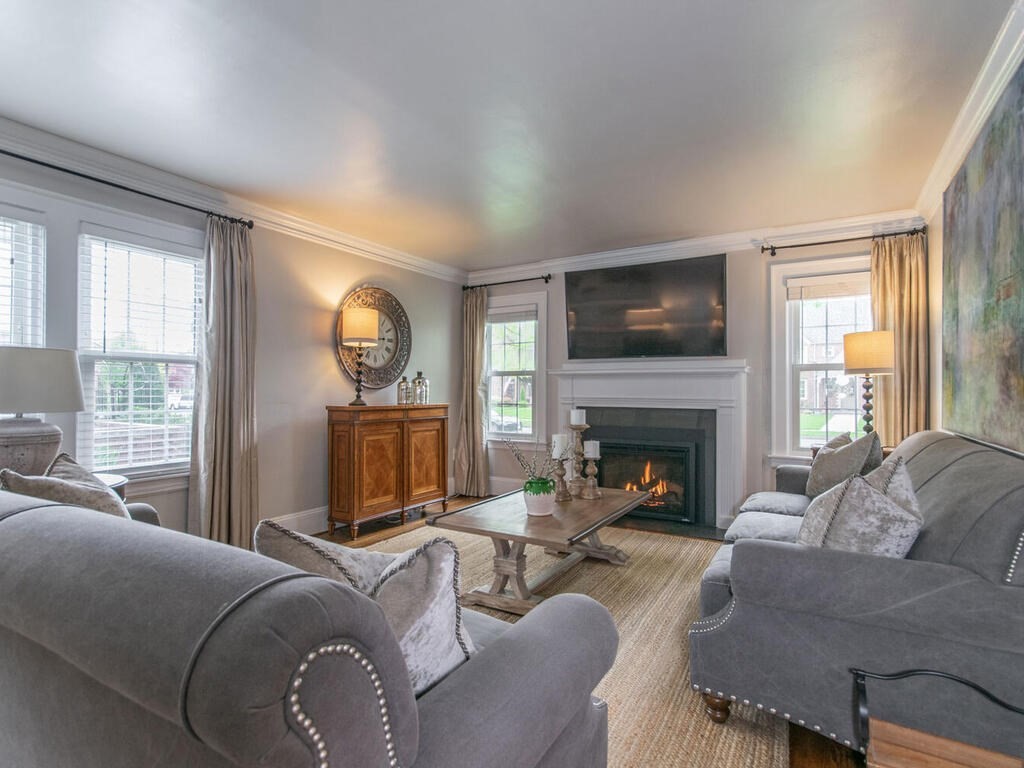 67 Dover Road Longmeadow, MA 01106 - Photo 17 of 42 Gallery Image 17