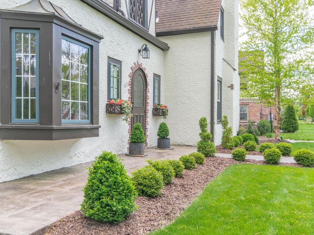 67 Dover Road Longmeadow, MA 01106 - Photo 2 of 42 Gallery Image 2