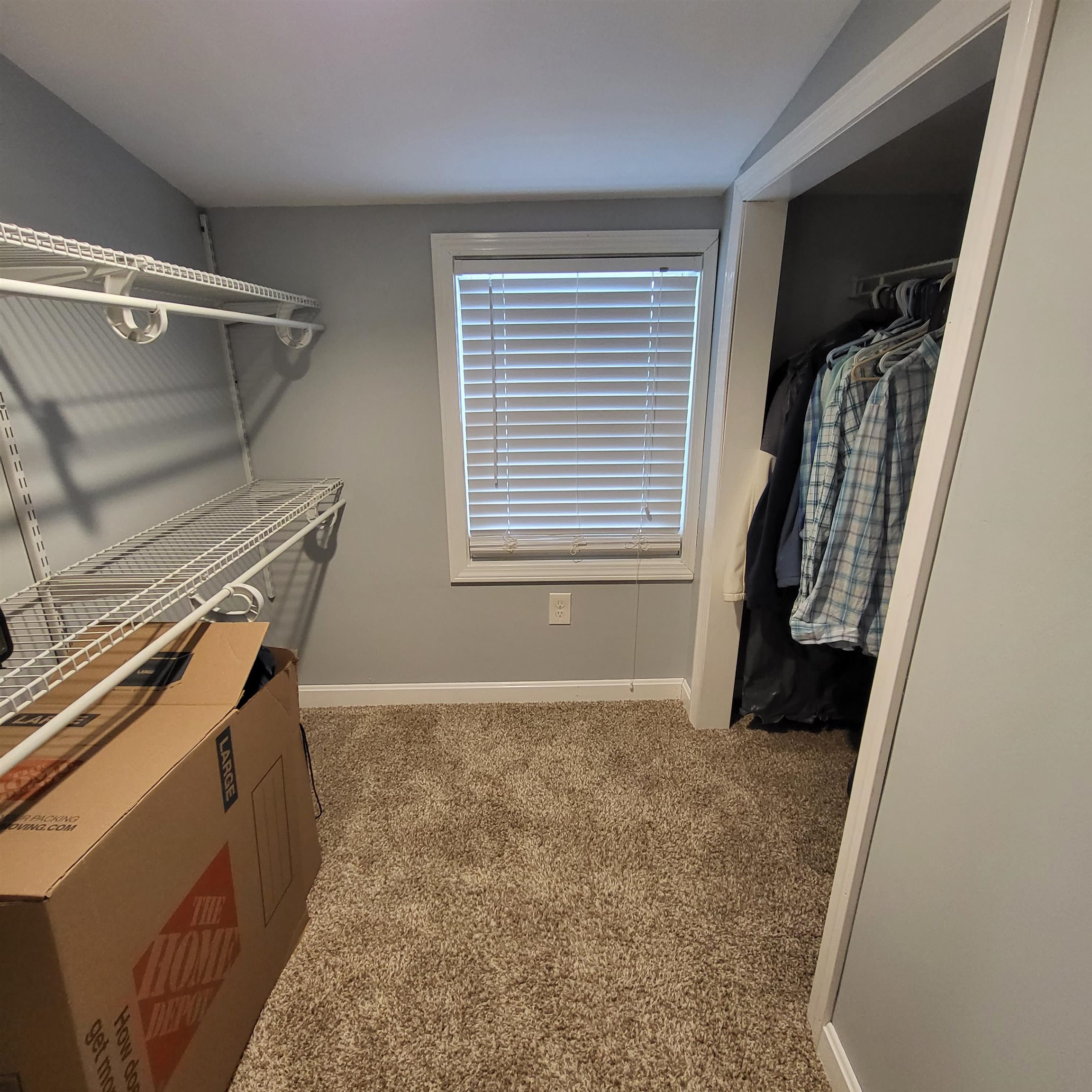 132 Chases Grove Road Derry, NH 03038 - Photo 23 of 40