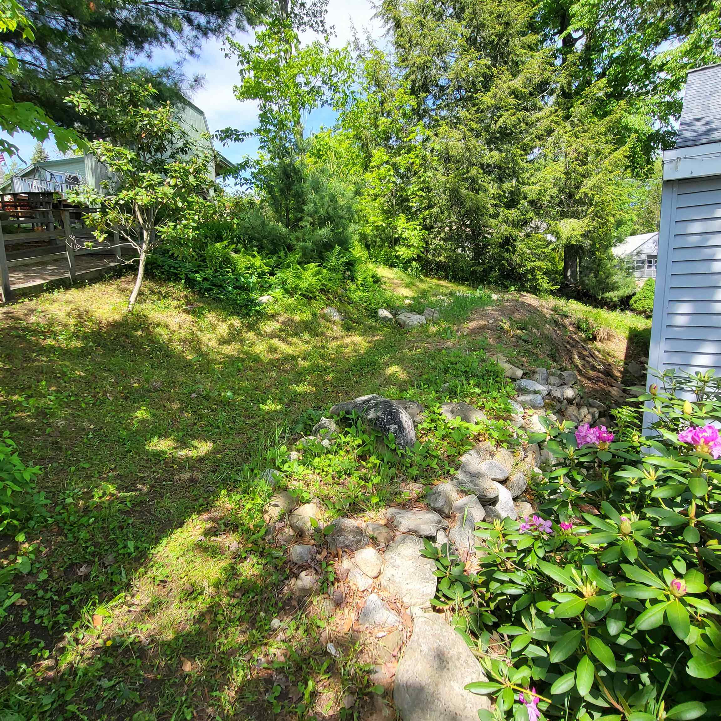 132 Chases Grove Road Derry, NH 03038 - Photo 28 of 40