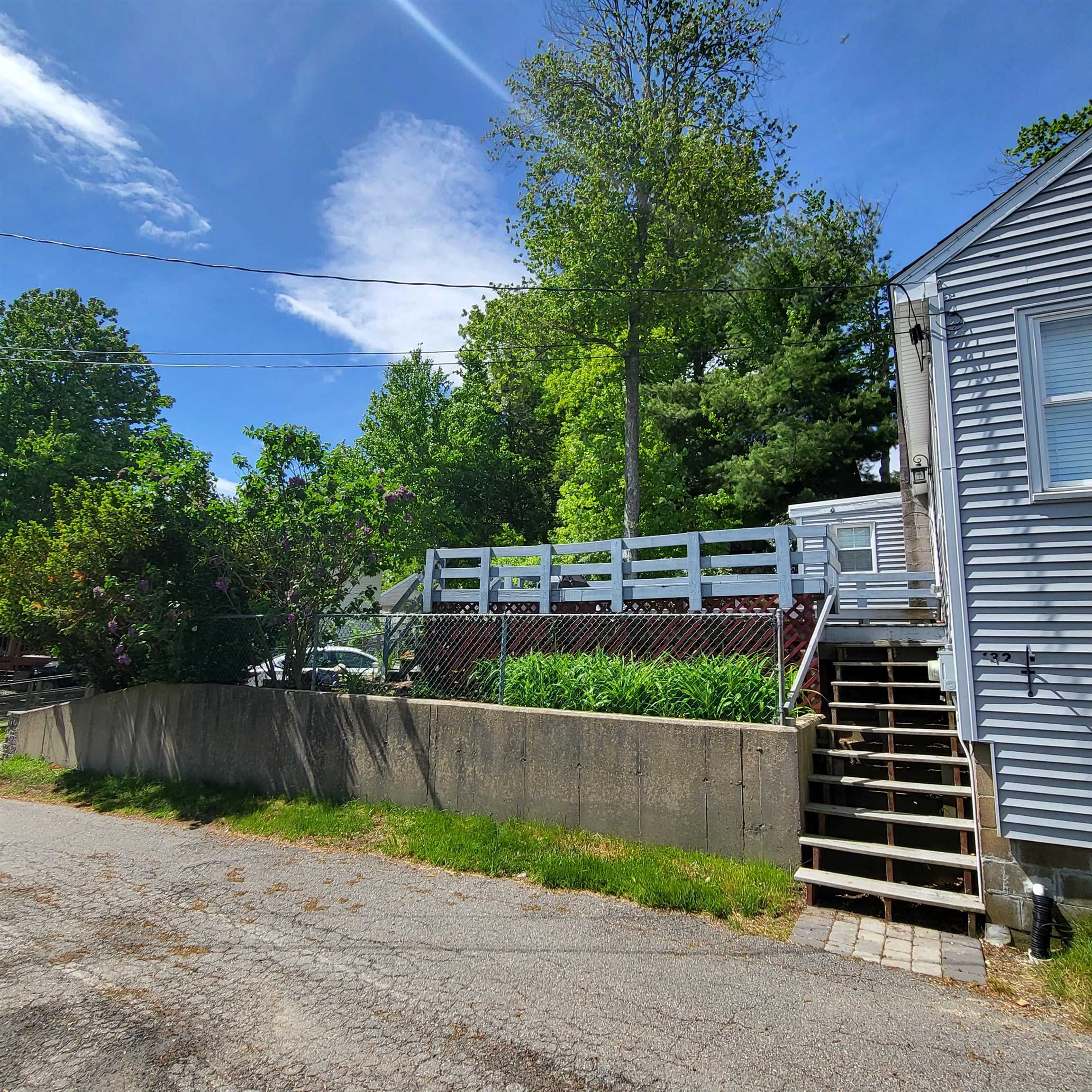 132 Chases Grove Road Derry, NH 03038 - Photo 32 of 40
