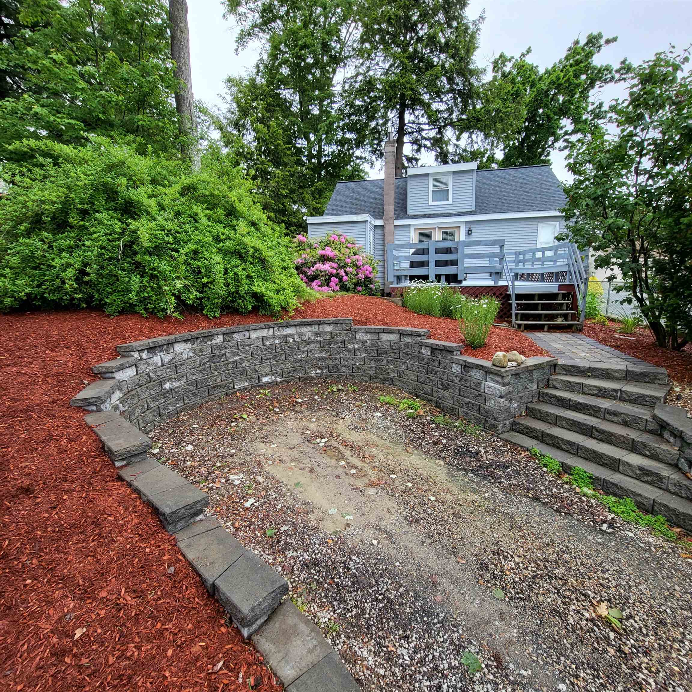 132 Chases Grove Road Derry, NH 03038 - Photo 5 of 40