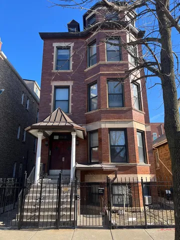 $1,200 | 2519 South Millard Avenue, Unit 4, Chicago, IL 60623