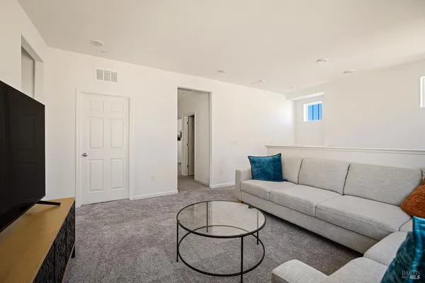 $720,000 | 938 Fruit Stand Circle, Vacaville, CA 95688