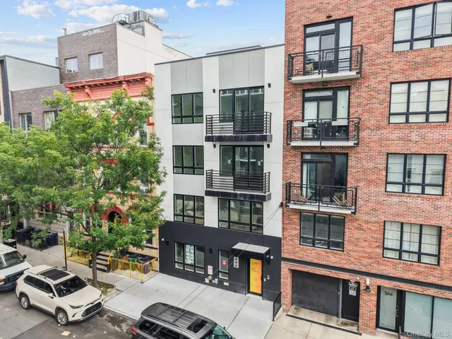 $899,999 | 366 Harman Street, Unit 2R | Bushwick