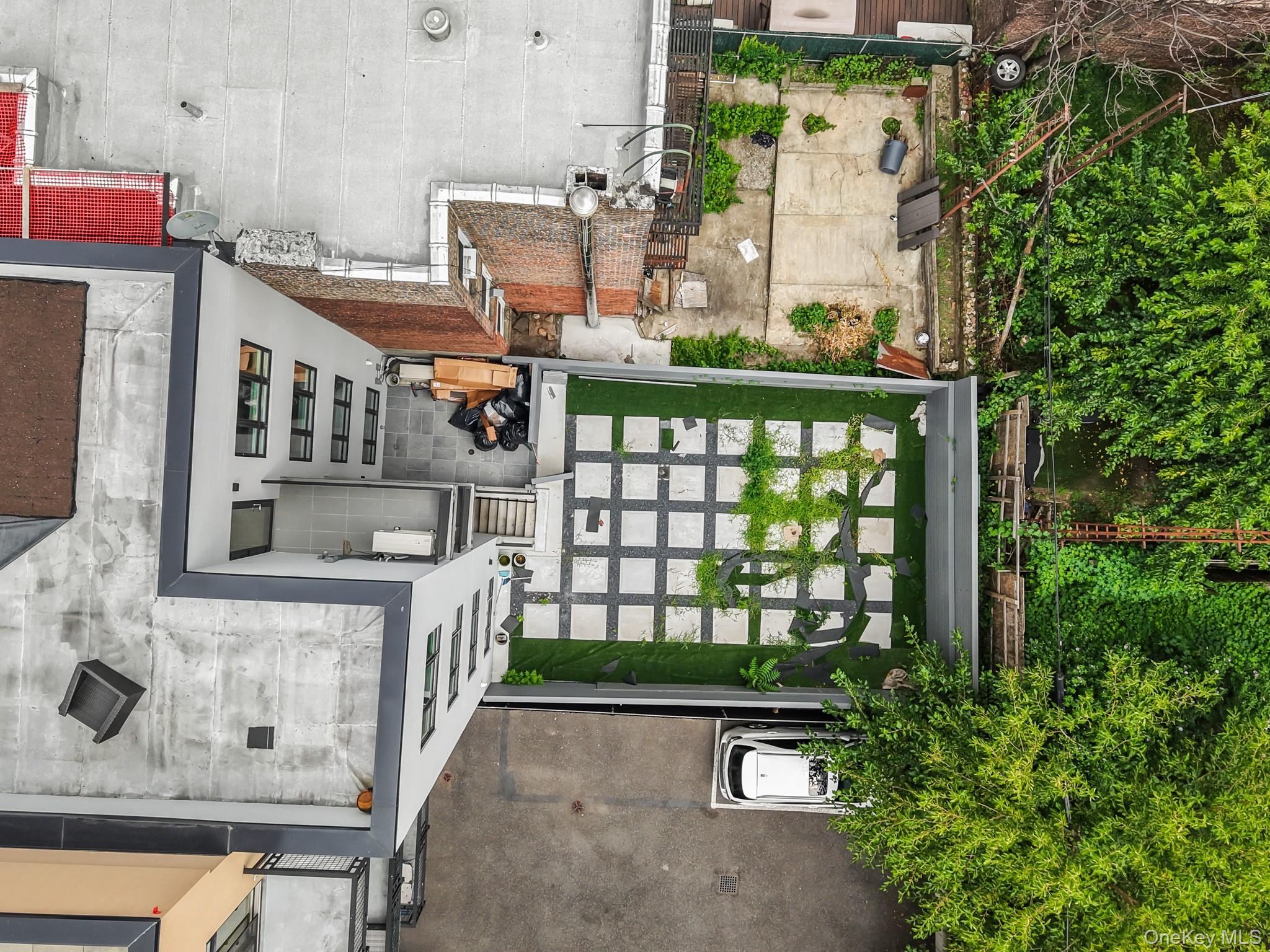 366 Harman Street, Unit 2R Brooklyn, NY 11237 - Photo 26 of 31 Bird's eye view