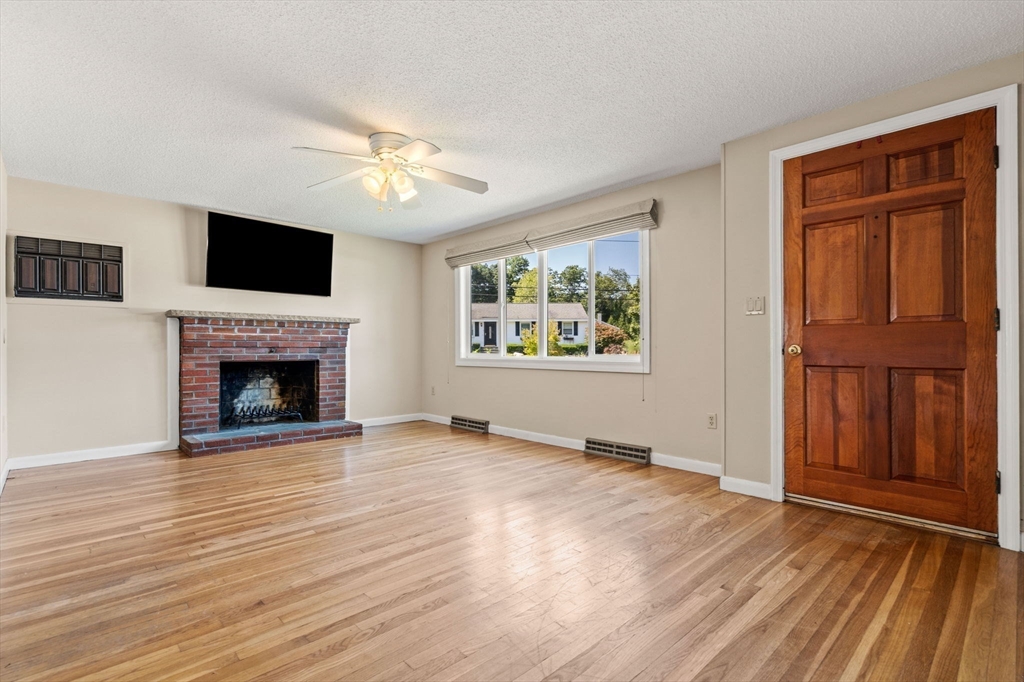 1 Staunton Road Groveland, MA 01834 - Photo 19 of 36 Gallery Image 19
