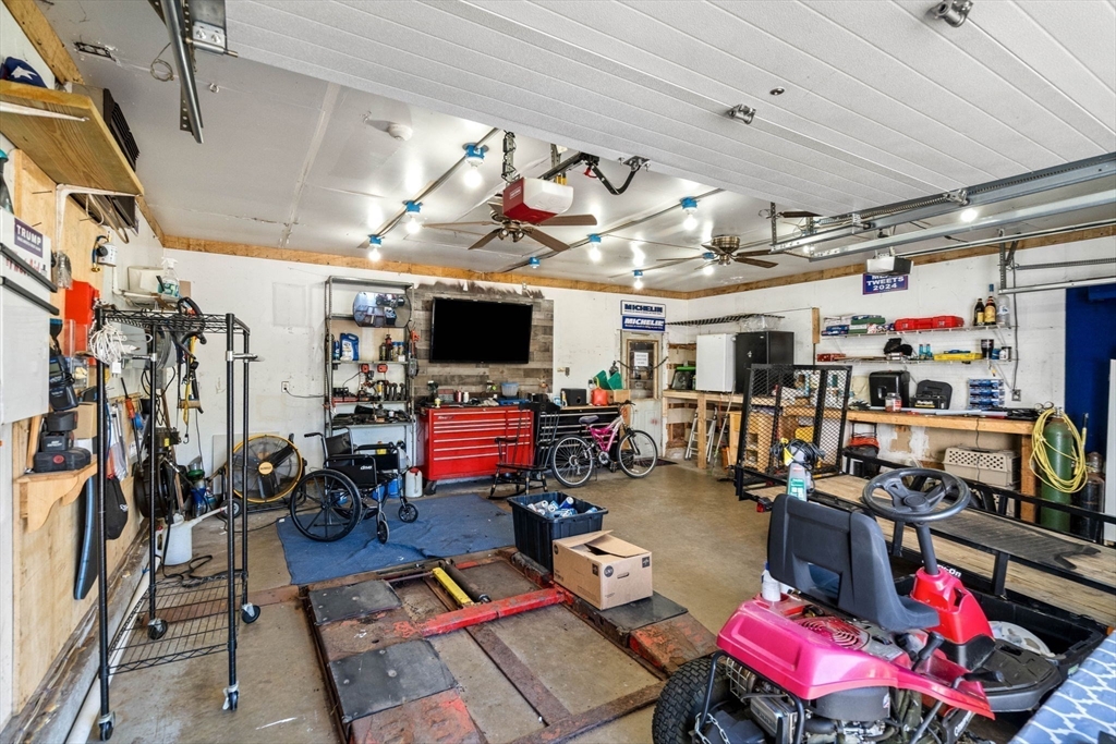 1 Staunton Road Groveland, MA 01834 - Photo 30 of 36 Gallery Image 30