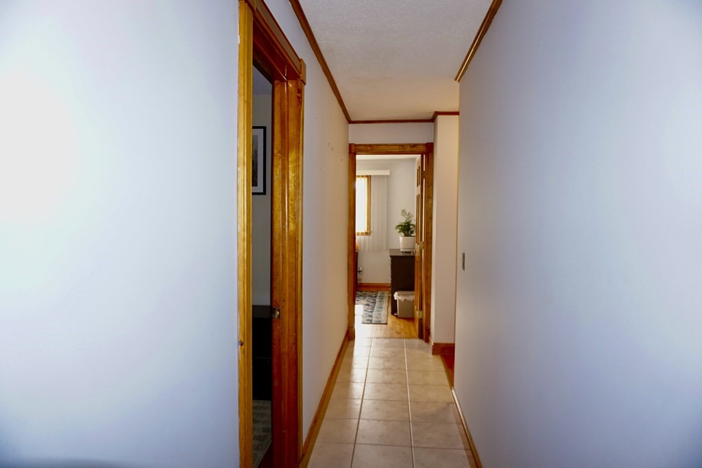 21 Chalmers Street Springfield, MA 01118 - Photo 16 of 27 Gallery Image 16