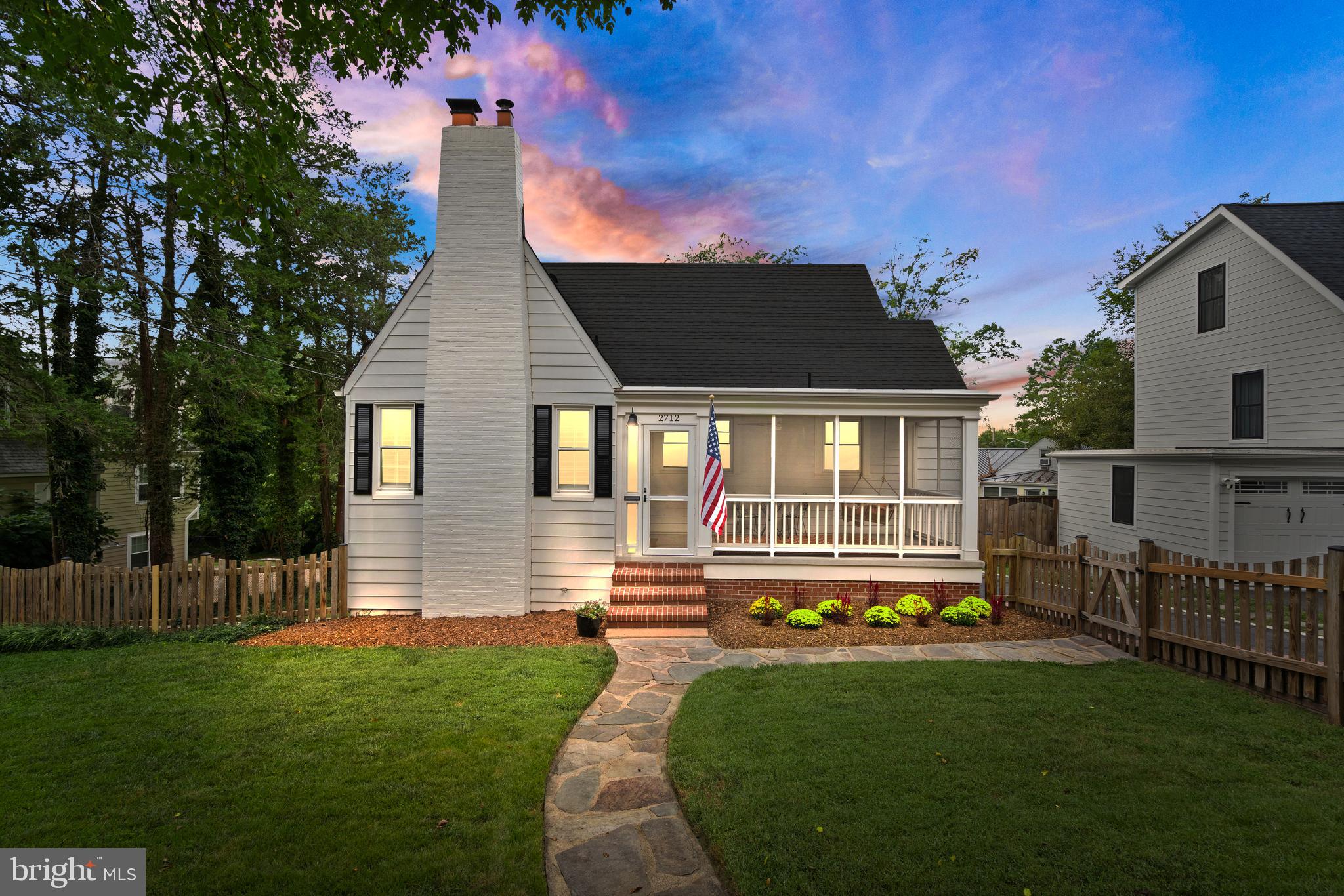 2712 South Arlington Ridge Road Arlington, VA 22206 - Photo 1 of 41 Welcome to 2712 S Arlington Ridge Road!