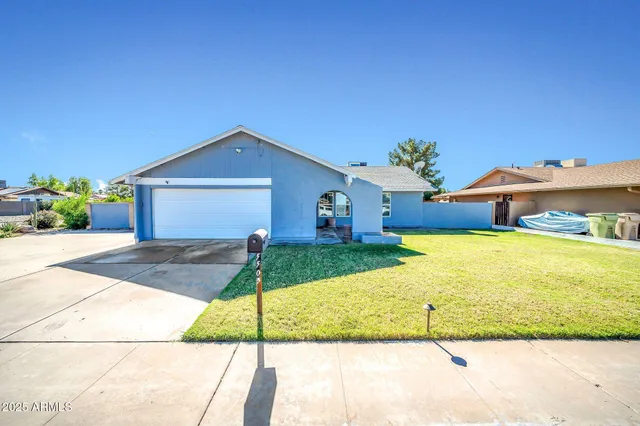 $395,000 | 5503 West Carol Ann Way, Glendale, AZ 85306