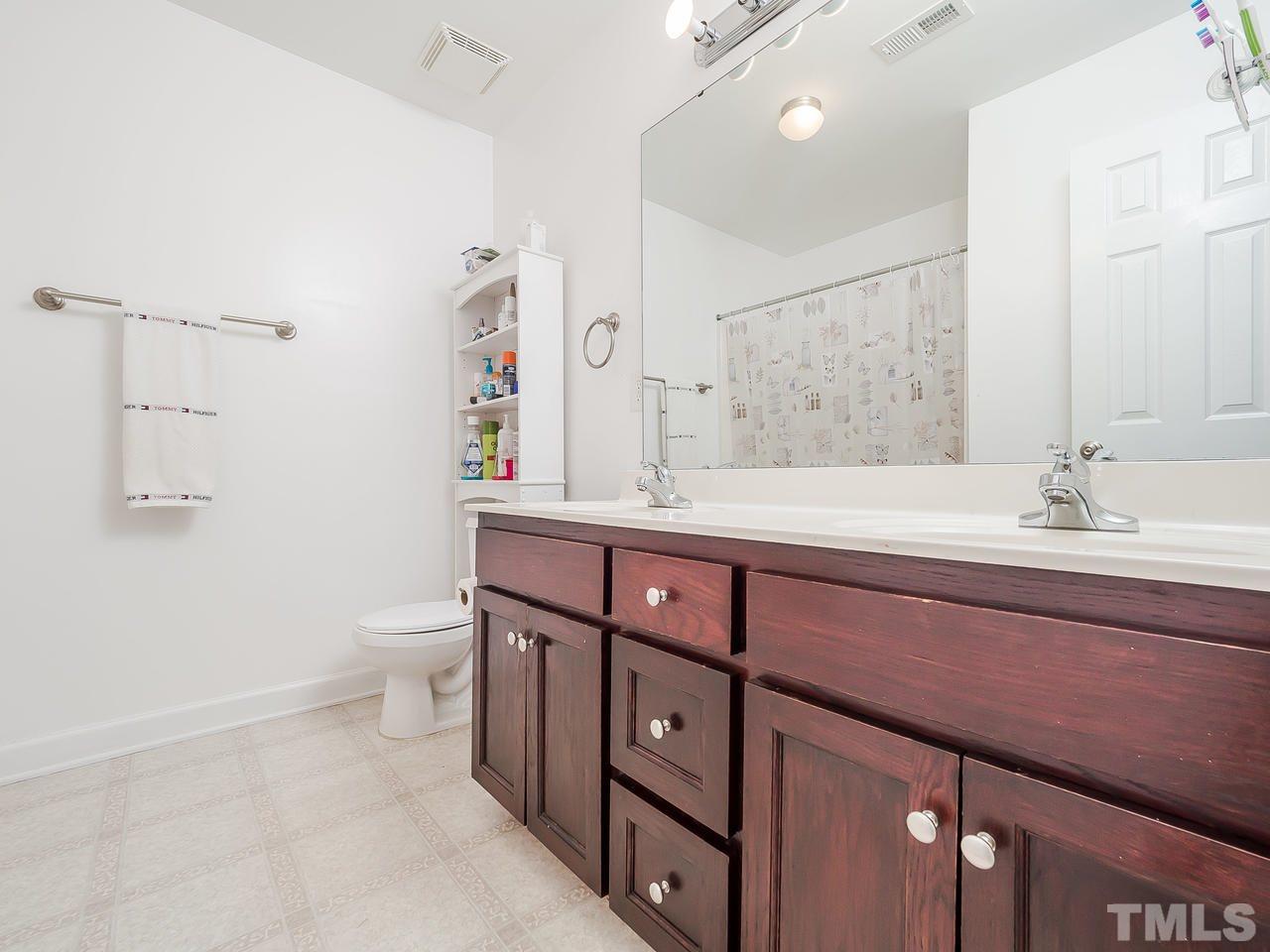 1901 Rocky Stream Lane Raleigh, NC 27610 - Photo 18 of 24 Gallery Image 18