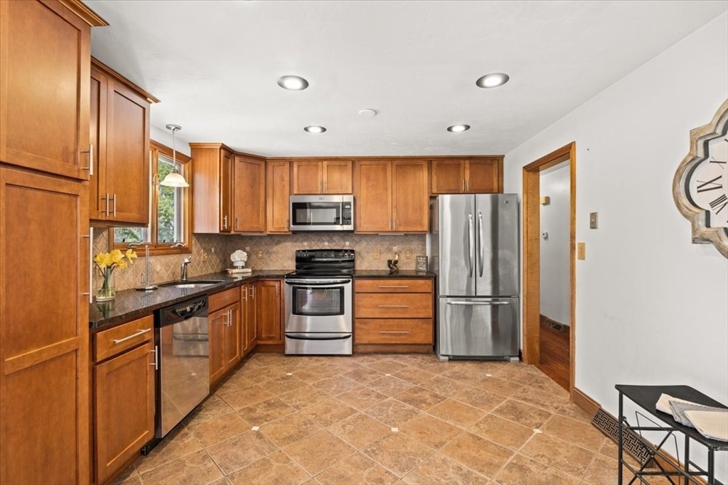100 Lexington Street Hanson, MA 02341 - Photo 11 of 41