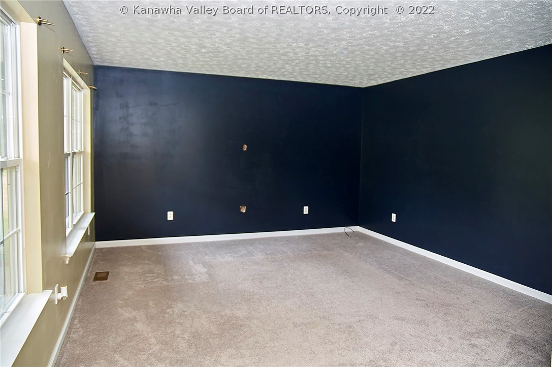 18322 Jerrys Run Road Fraziers Bottom, WV 25082 - Photo 10 of 49 Living room