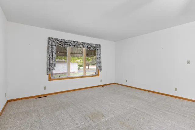 $205,000 | 5103 Star Flower Terrace, Loves Park, IL 61111